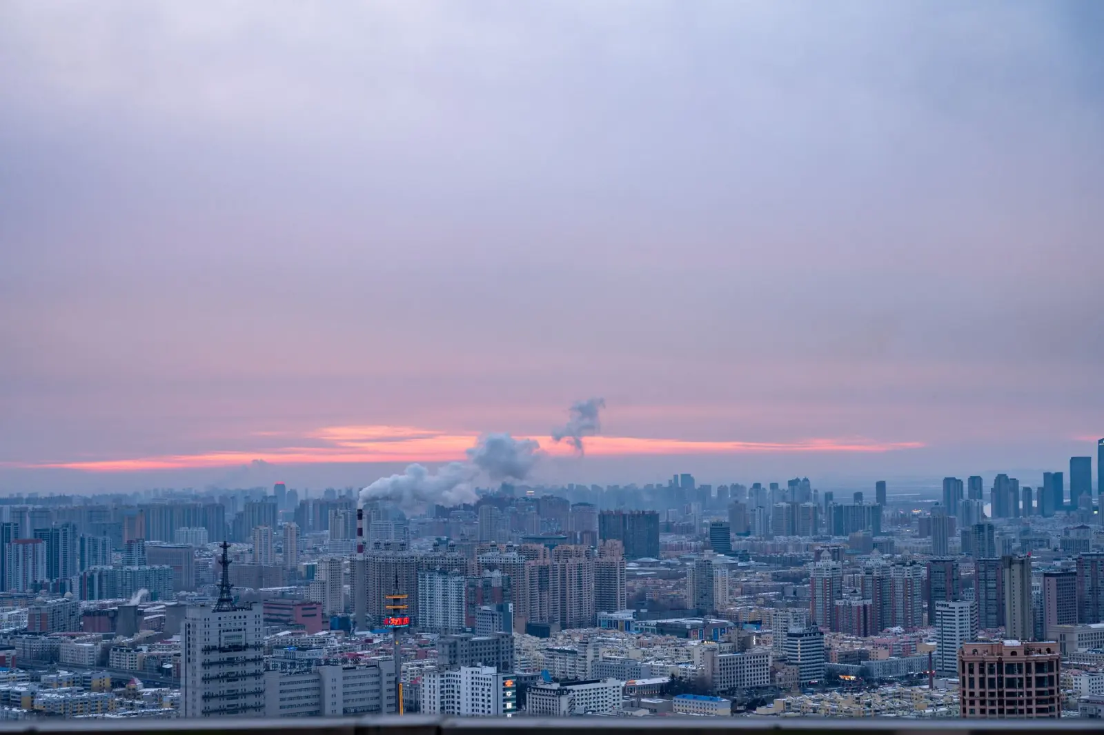 2025年芯片与半导体器件市场供需趋势及华北电子制造业应对策略